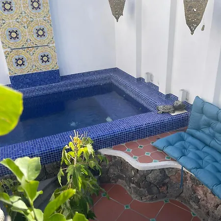 Arabesque Lacco Ameno (Isola d'Ischia)