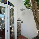 Arabesque *